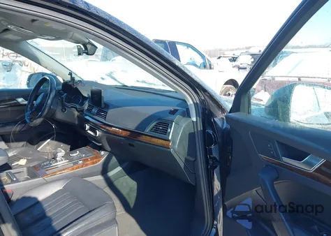 2020 Audi Q5 Premium 45 Tfsi Quattro S Tronic/Titanium Premium 45 Tfsi Quattro S Tronic from USA, damaged, VIN WA1ANAFY2L2043962